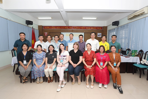 Tham gia tập huấn MOOC Tại Huế (tháng 5/2022)